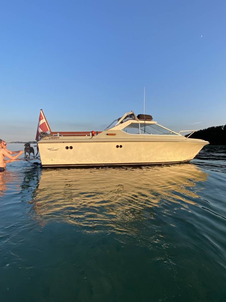 Coronet Yacht Club coronet-yacht-club